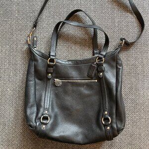 Coach black leather shoulder bag